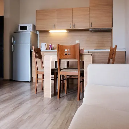 Apartkomplex Sorrento Sole Mare شقة