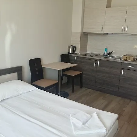 Apartkomplex Sorrento Sole Mare * سفيتي فلاس