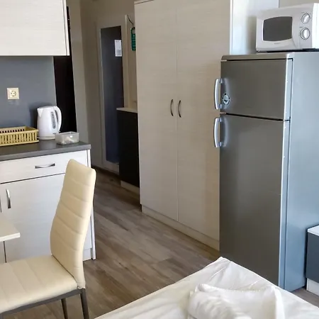 Apartkomplex Sorrento Sole Mare شقة