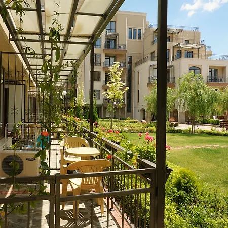 Apartkomplex Sorrento Sole Mare * سفيتي فلاس